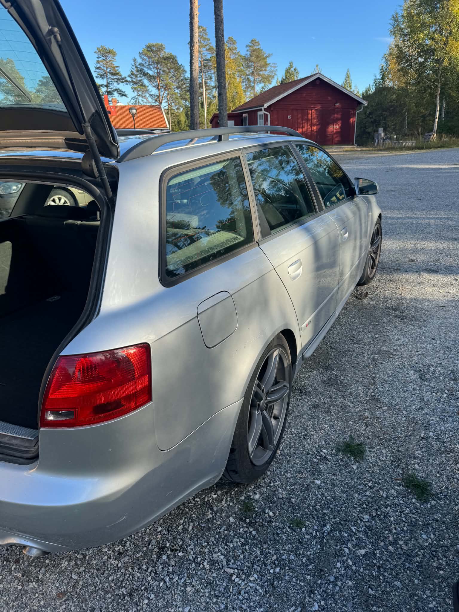Audi A4 Avant 2.0 TDI quattro Manuell 2007, bild 5/7