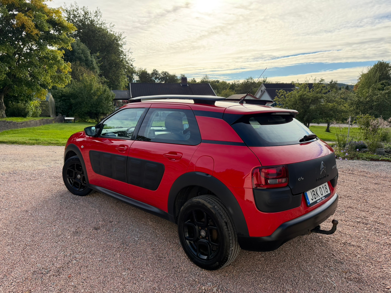 Citroen C4 Cactus 1.6 BlueHDi Manuell 2015, bild 4/10