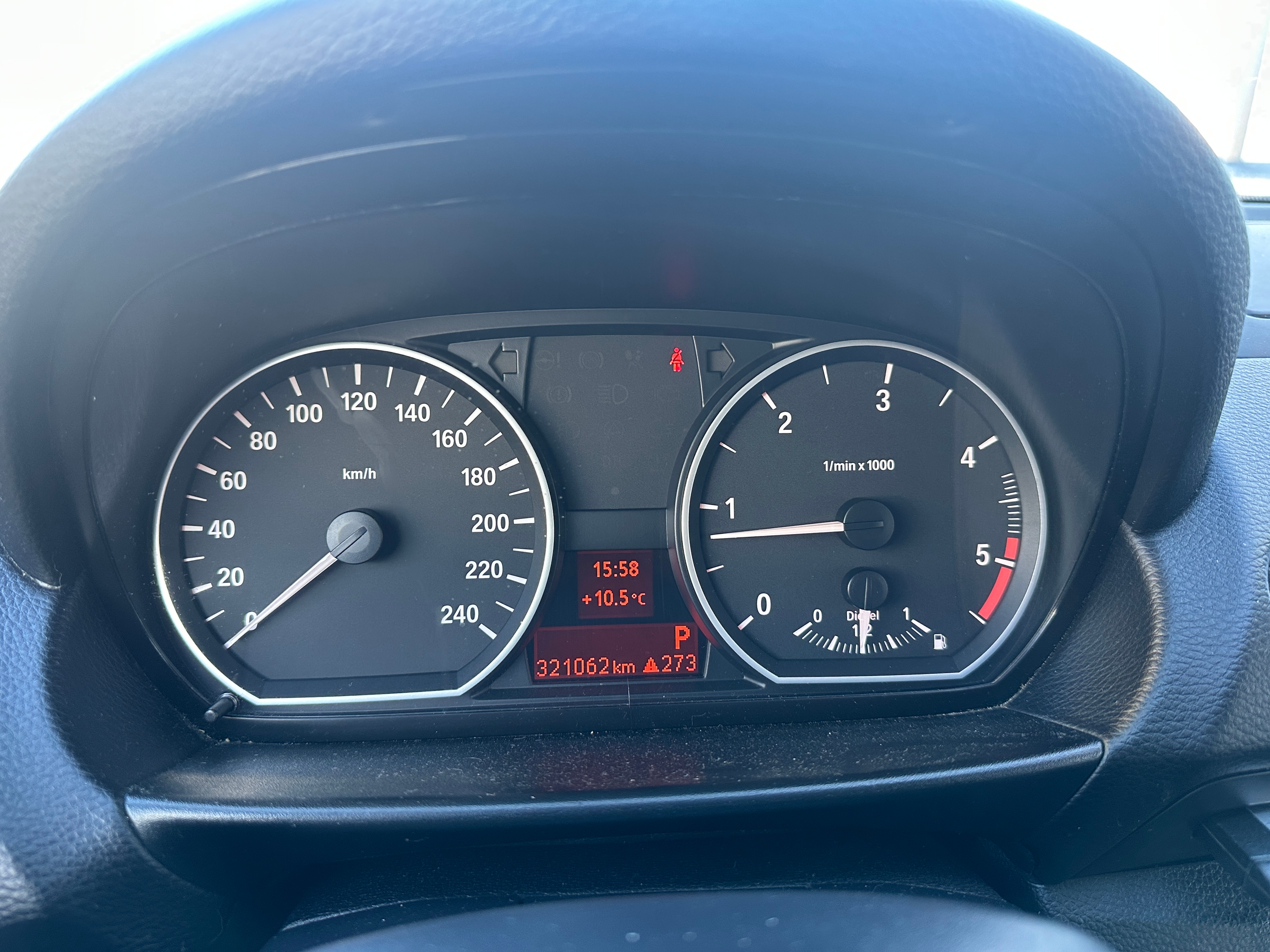 BMW 118 d 5-dörrars Steptronic 2011, bild 6/8
