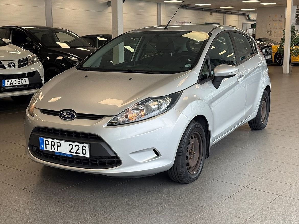 Ford Fiesta 2012, bild 6/10