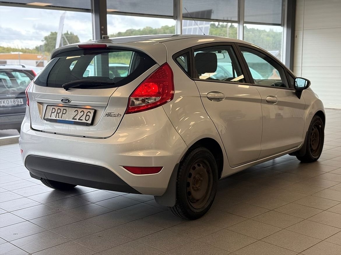 Ford Fiesta 2012, bild 3/10