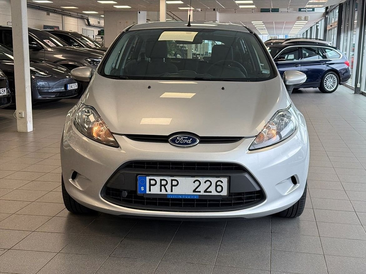 Ford Fiesta 2012, bild 7/10