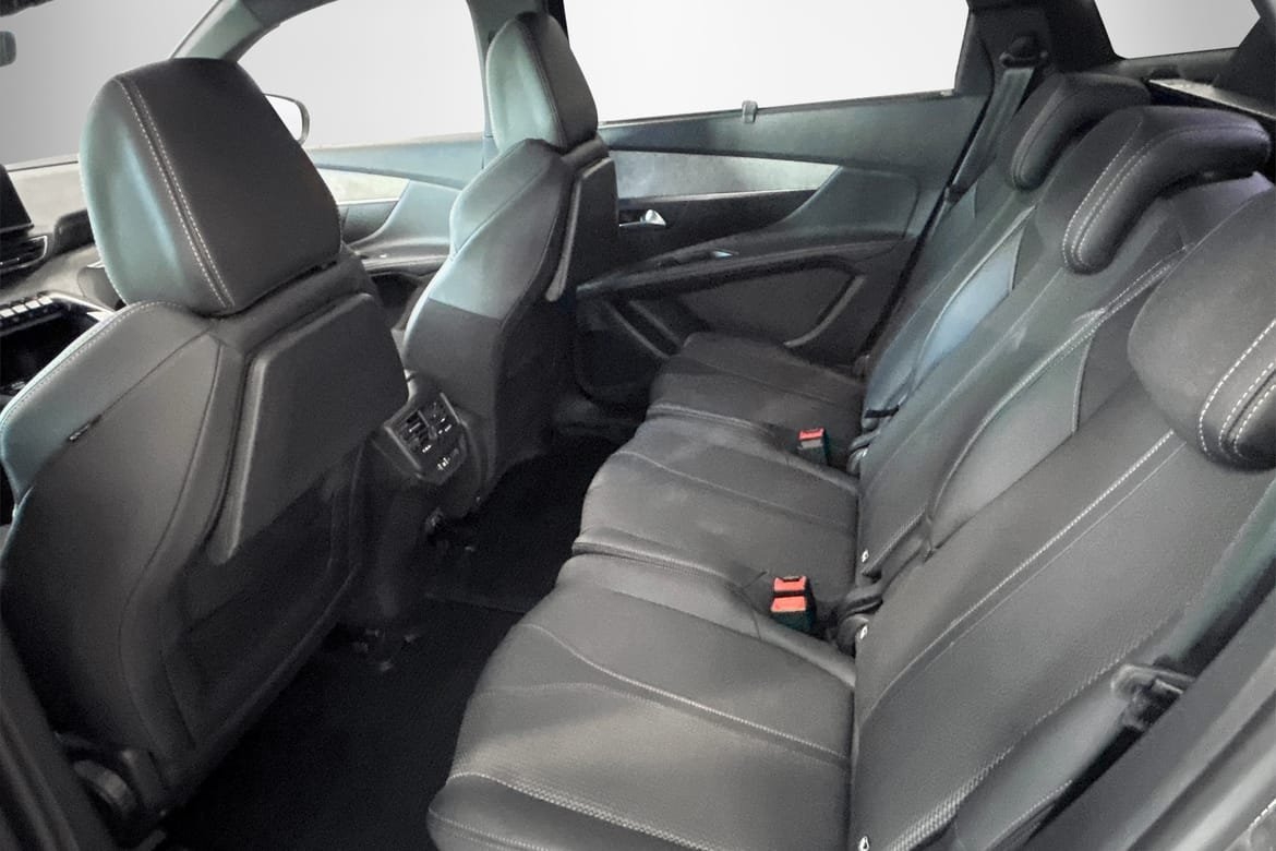 Peugeot 5008 GT AUTOMAT 7-SITS 130hk 2023, bild 6/7