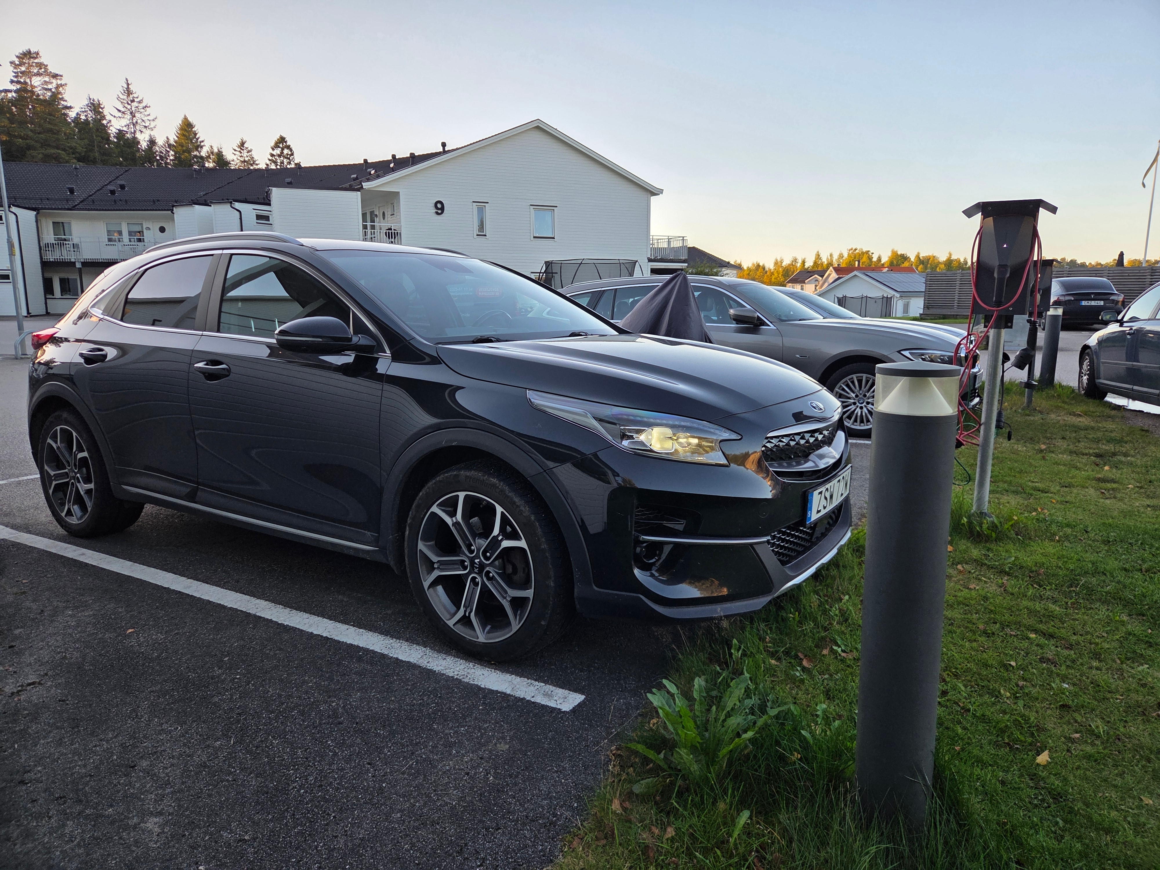 Kia XCeed Plug-in Hybrid DCT 2021, bild 2/7