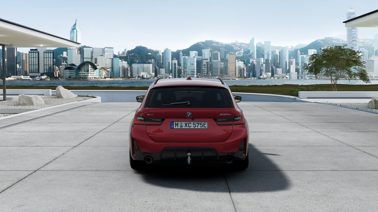 BMW 330 2026, kuva 5/10