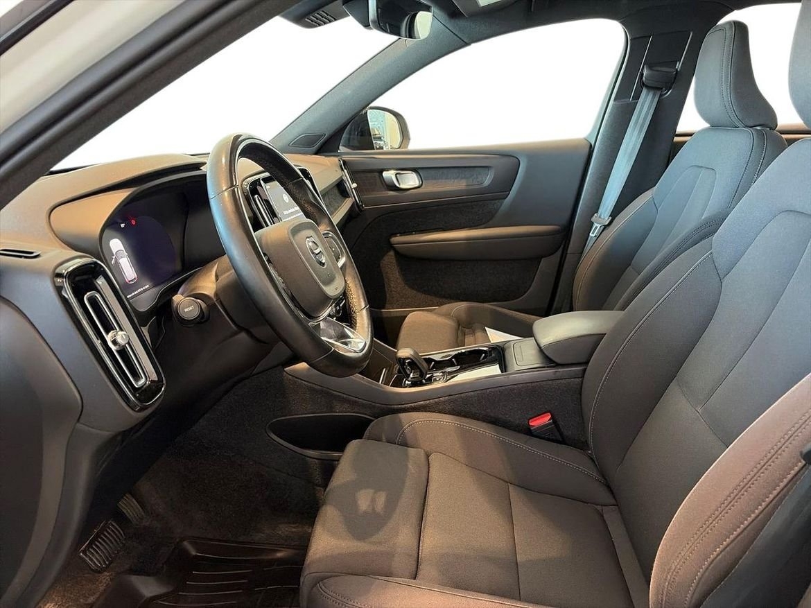 Volvo XC40 2023, bild 7/10