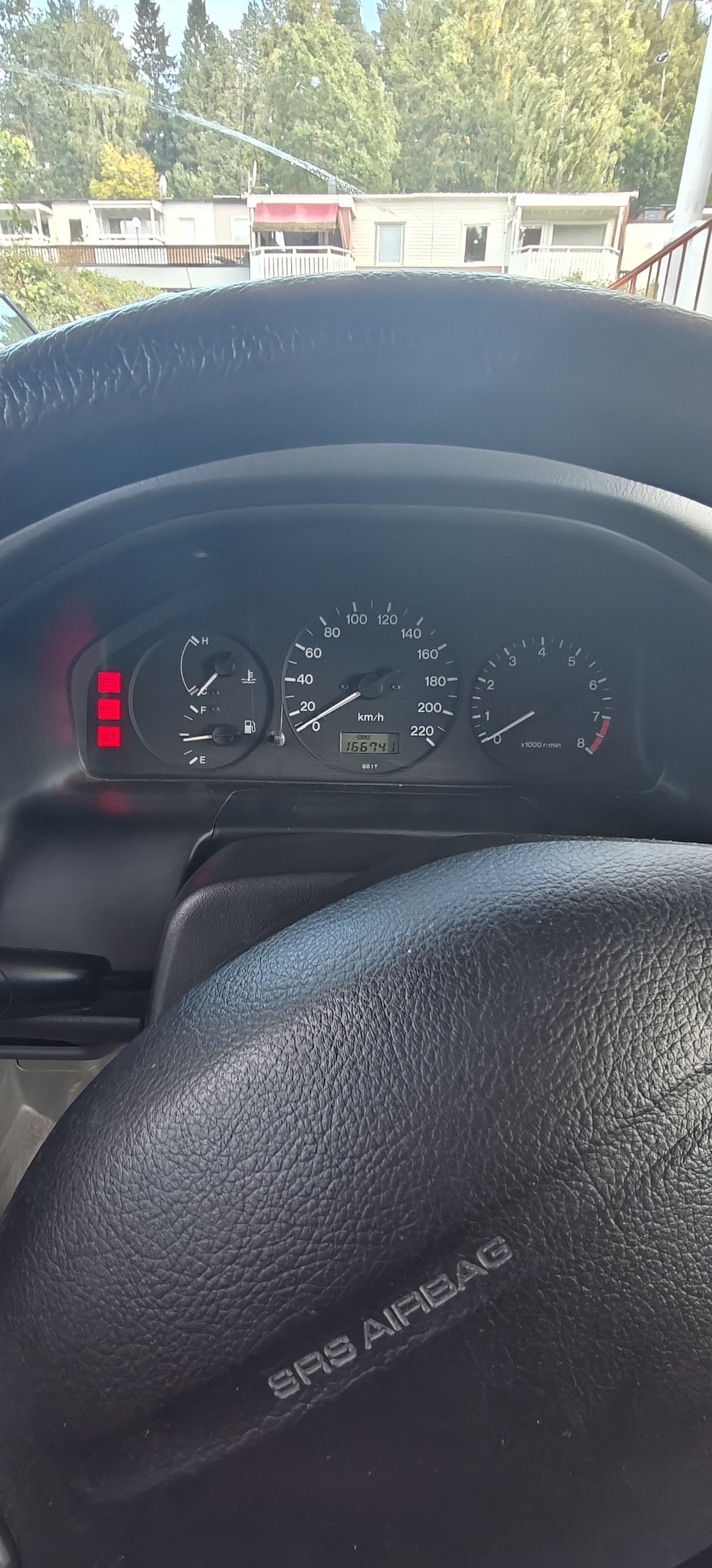 Mazda 323C 1.9 Manuell 1997, bild 6/9