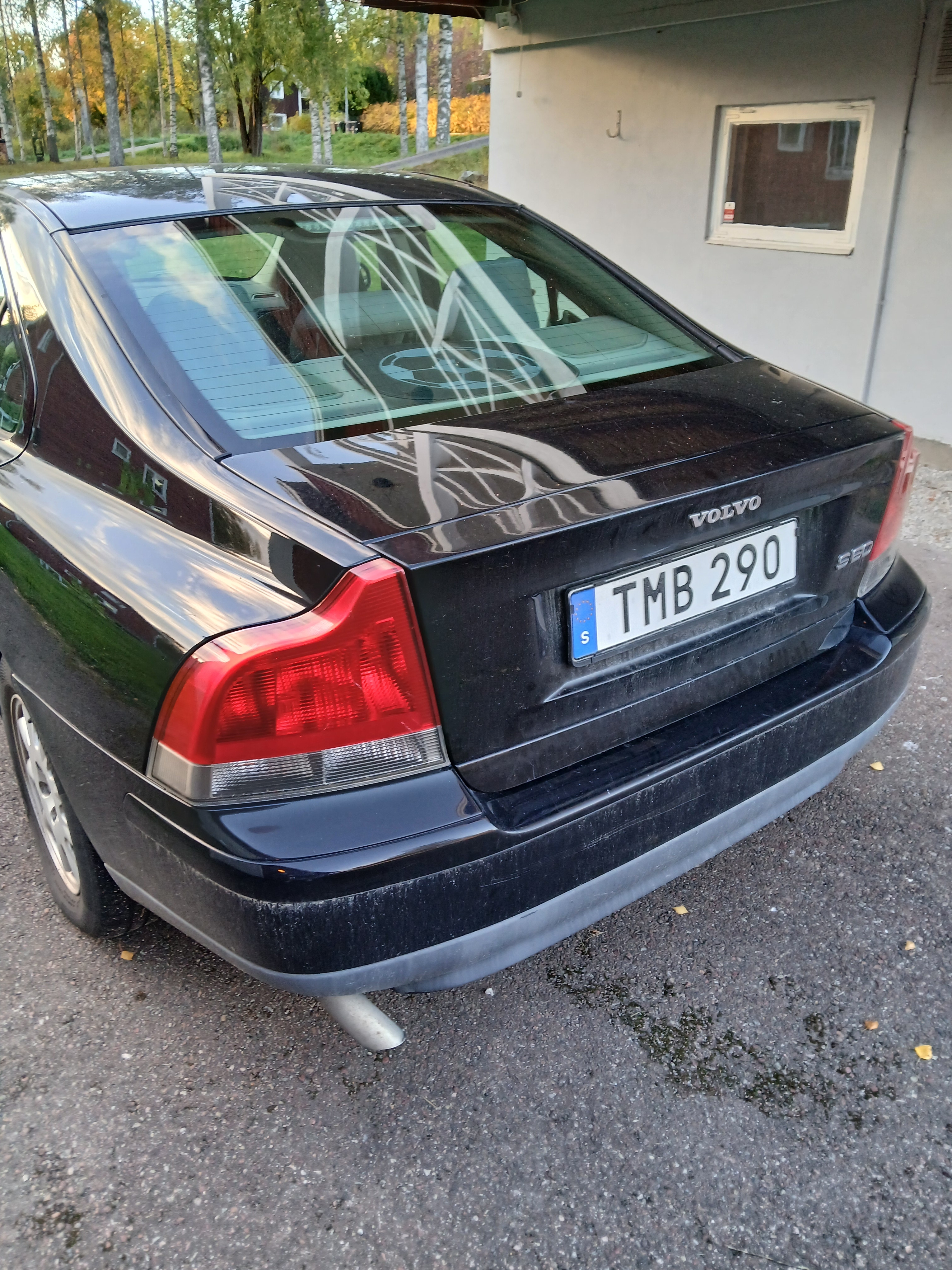 Volvo S60 2.4 Manuell 2002, bild 2/5