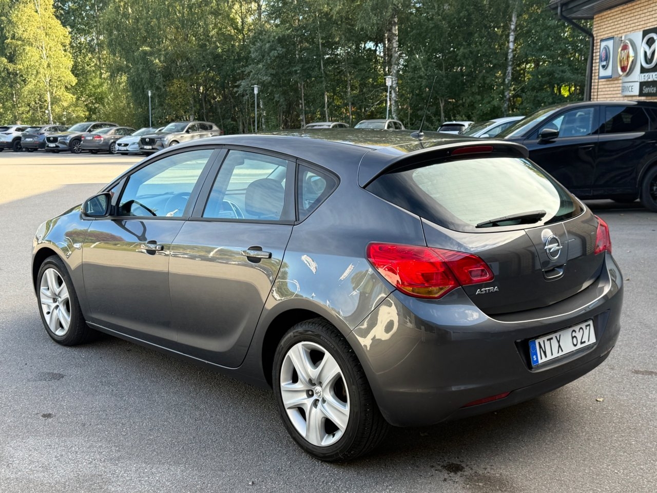 Opel Astra 2012, kuva 5/10
