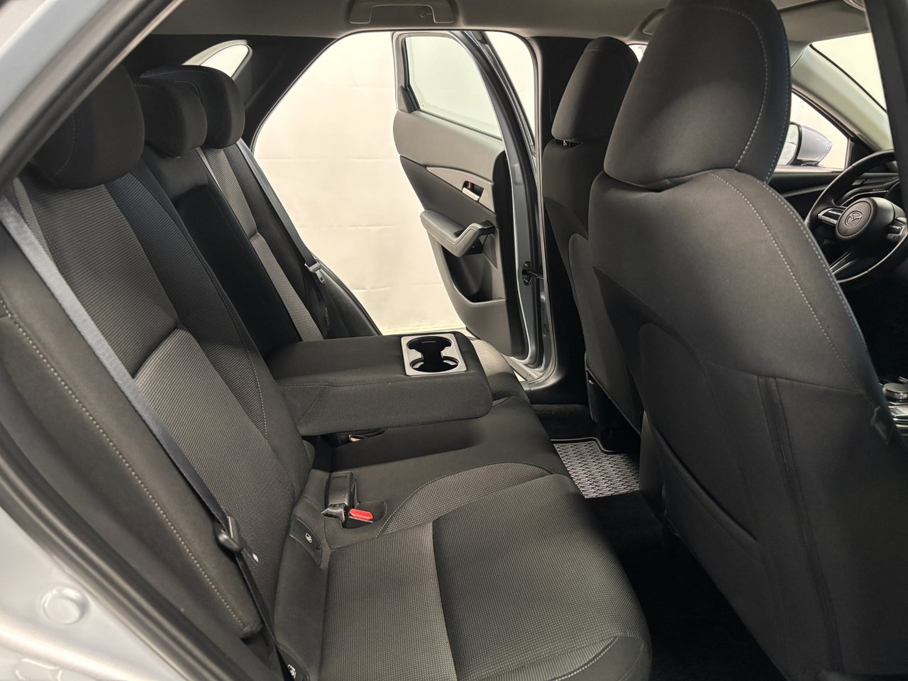 Mazda CX-30 2023, bild 6/10