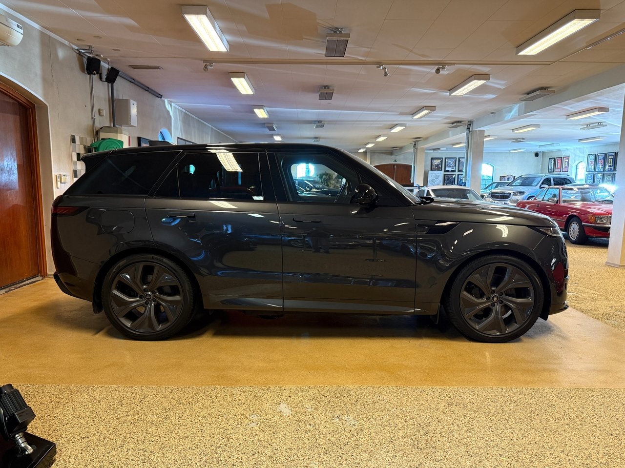 Land Rover Range Rover Sport 2024, bild 4/10