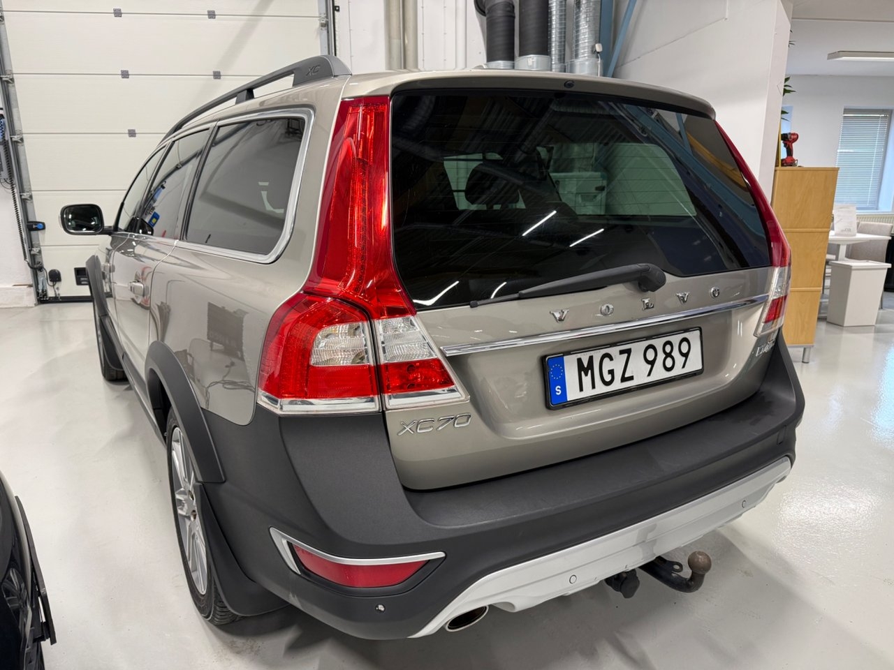 Volvo XC70 2016, photo 6/10