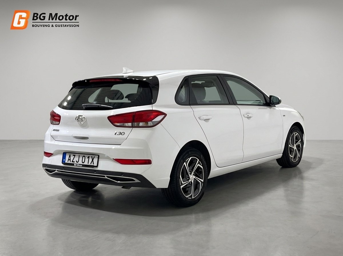 Hyundai i30 2023, kuva 4/19