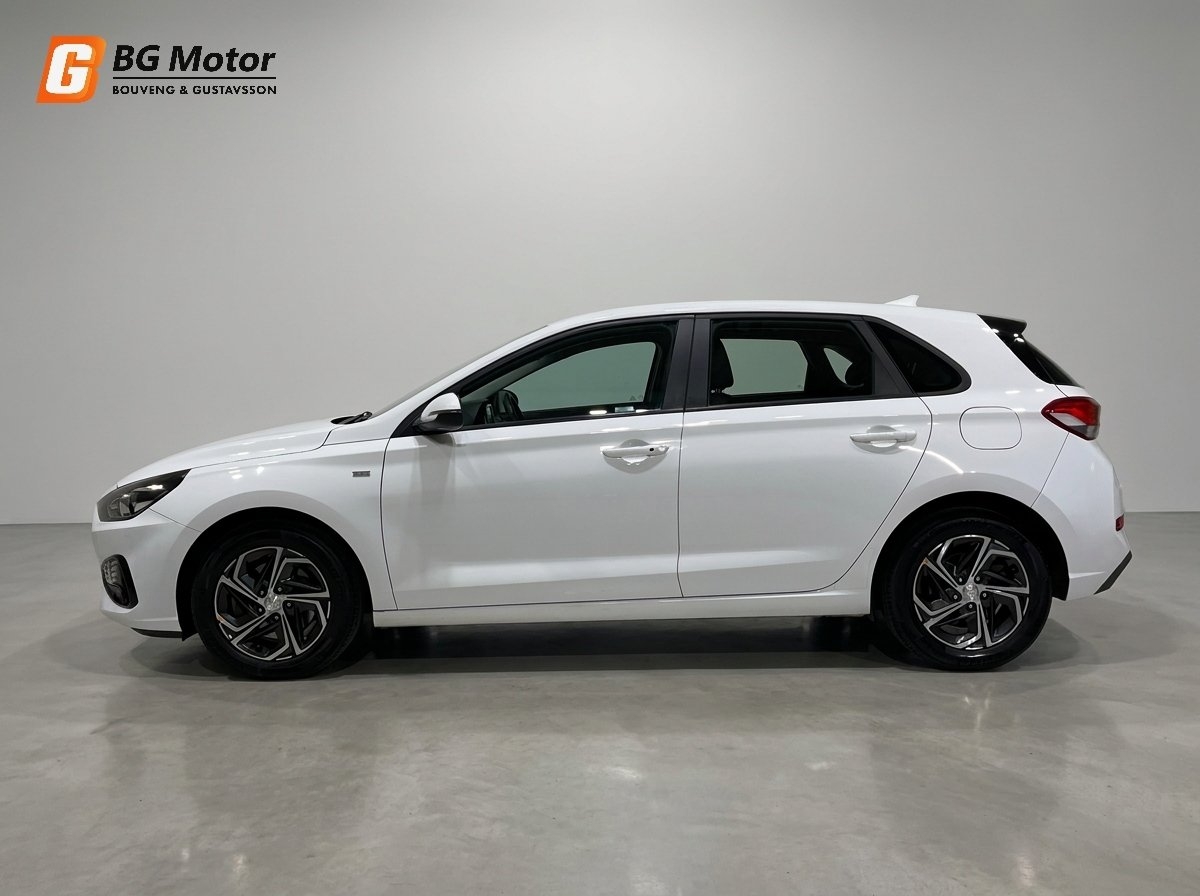Hyundai i30 2023, kuva 6/19