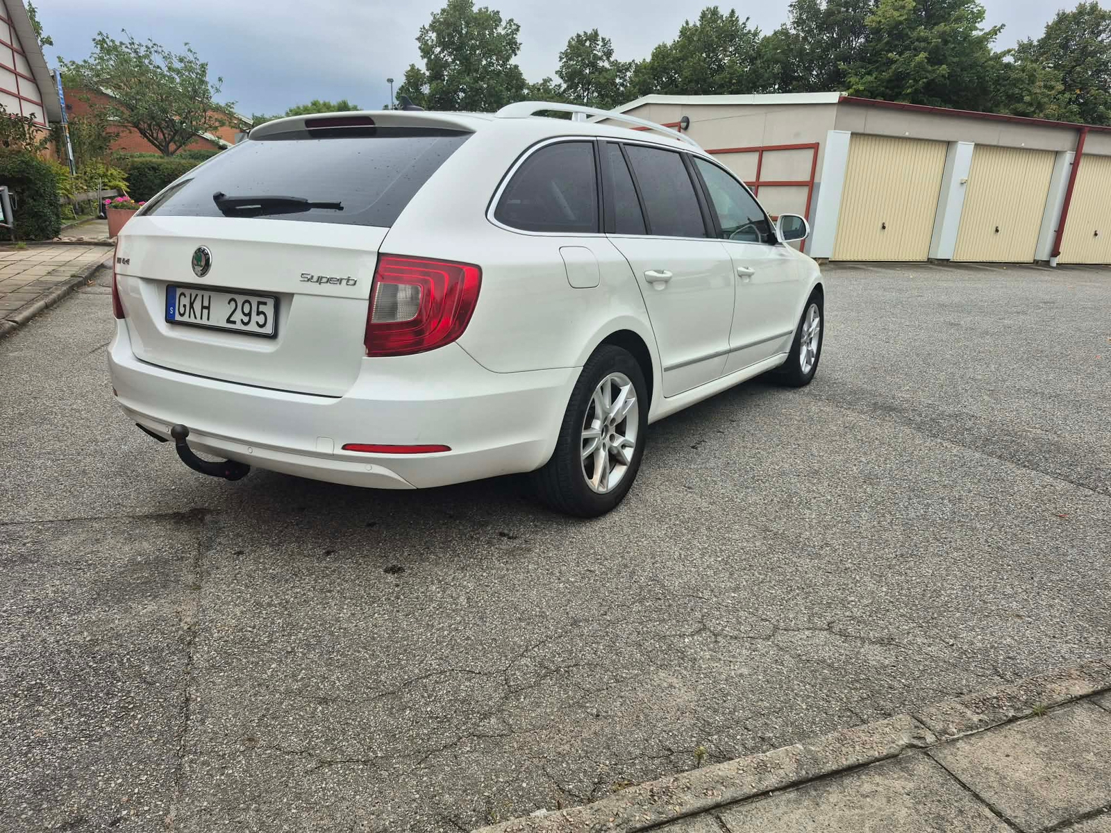 Skoda Superb 2013, bild 5/10