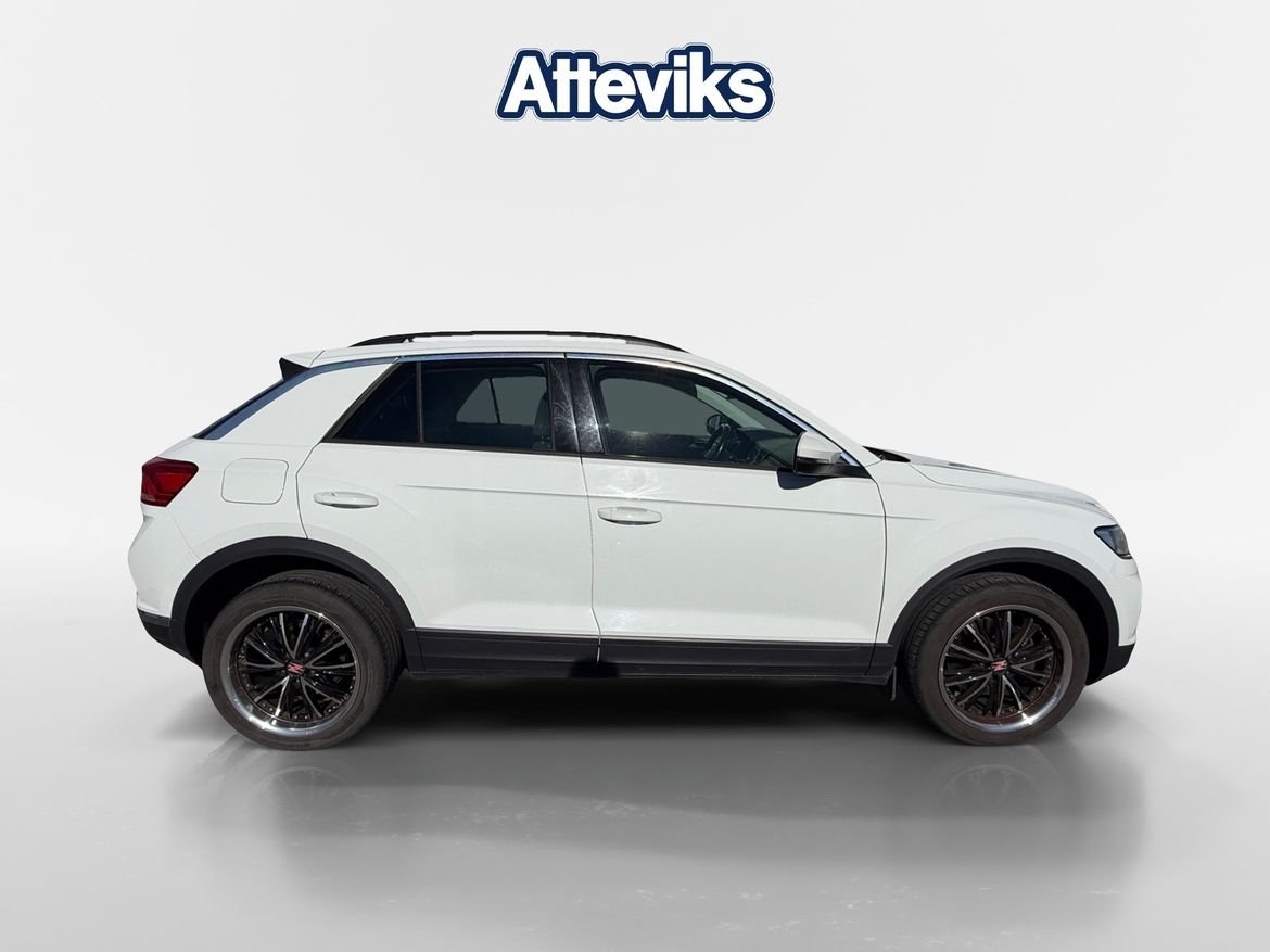 Volkswagen T-Roc 1.0 TSI 116hk 2018, kuva 2/10