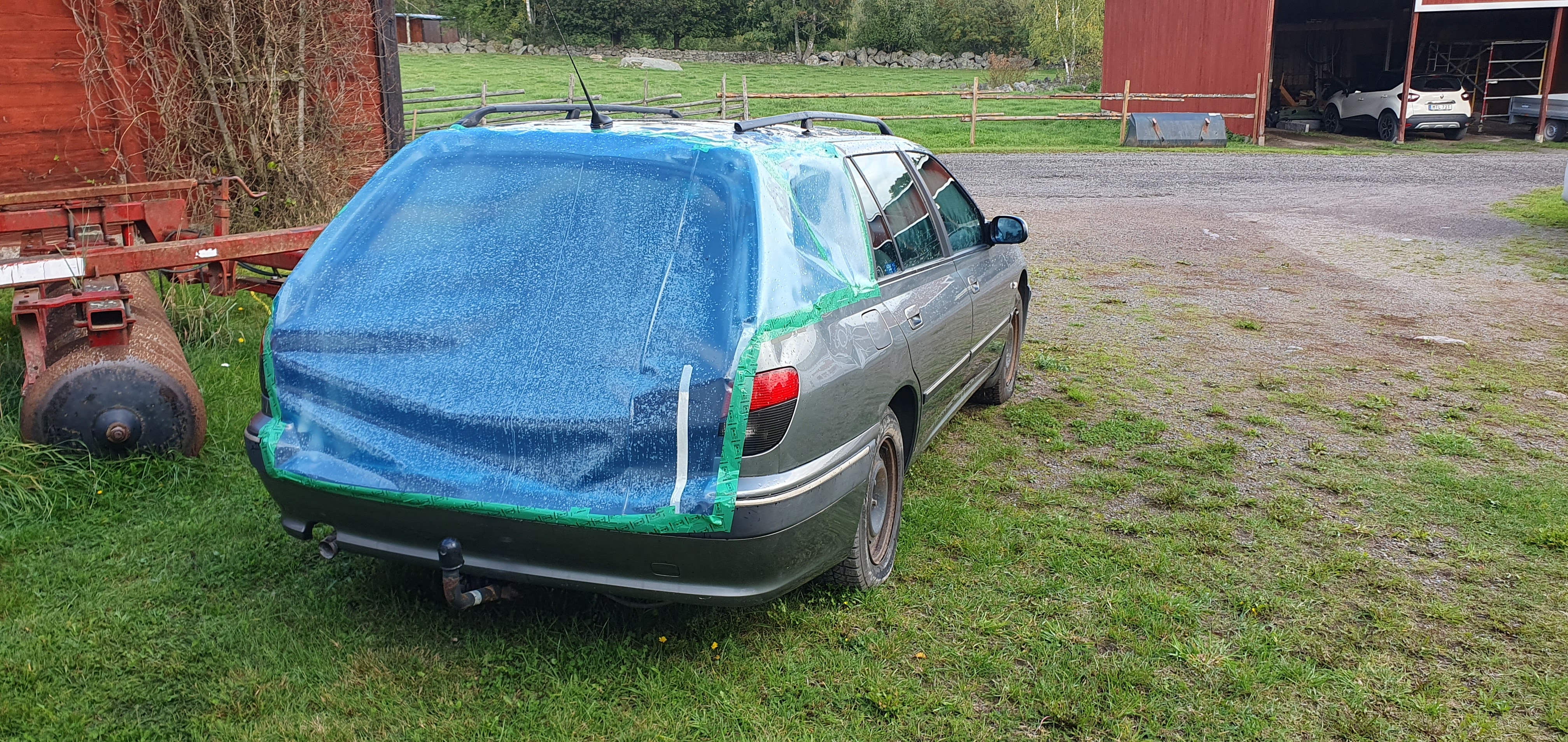 Peugeot 406 Break 2.0 Manuell 2004, bild 2/2