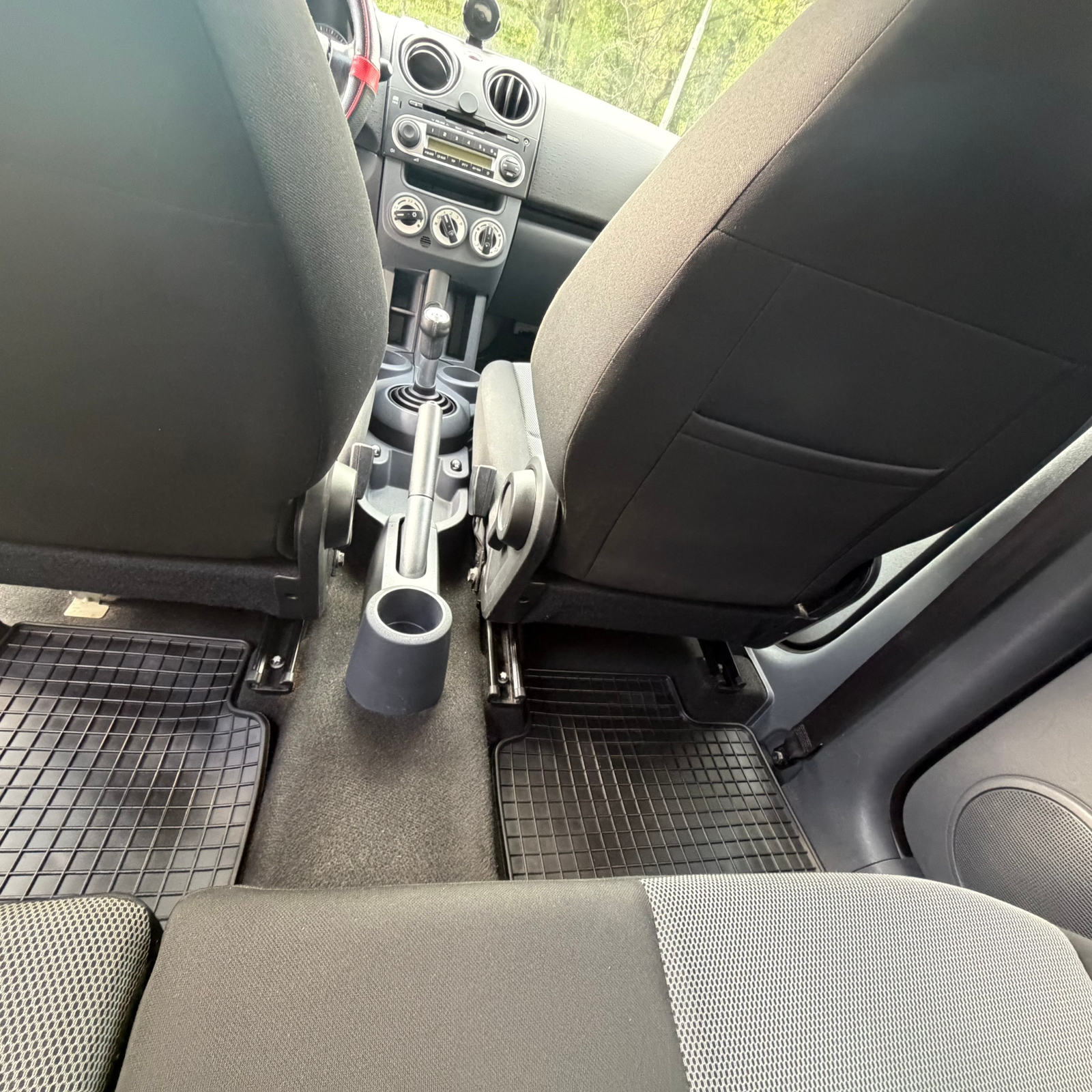 Mitsubishi Colt 2011, bild 7/10