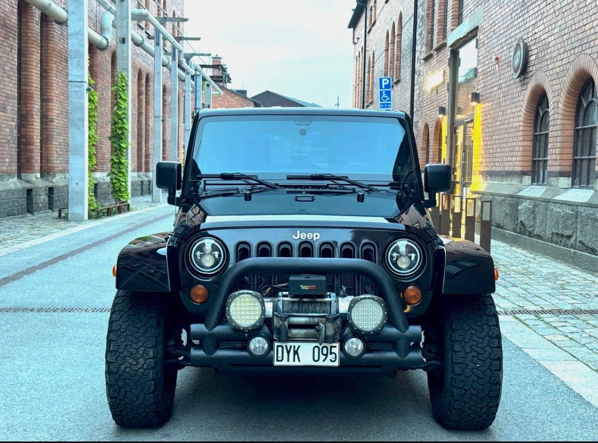 Jeep Wrangler 2011, photo 5/7
