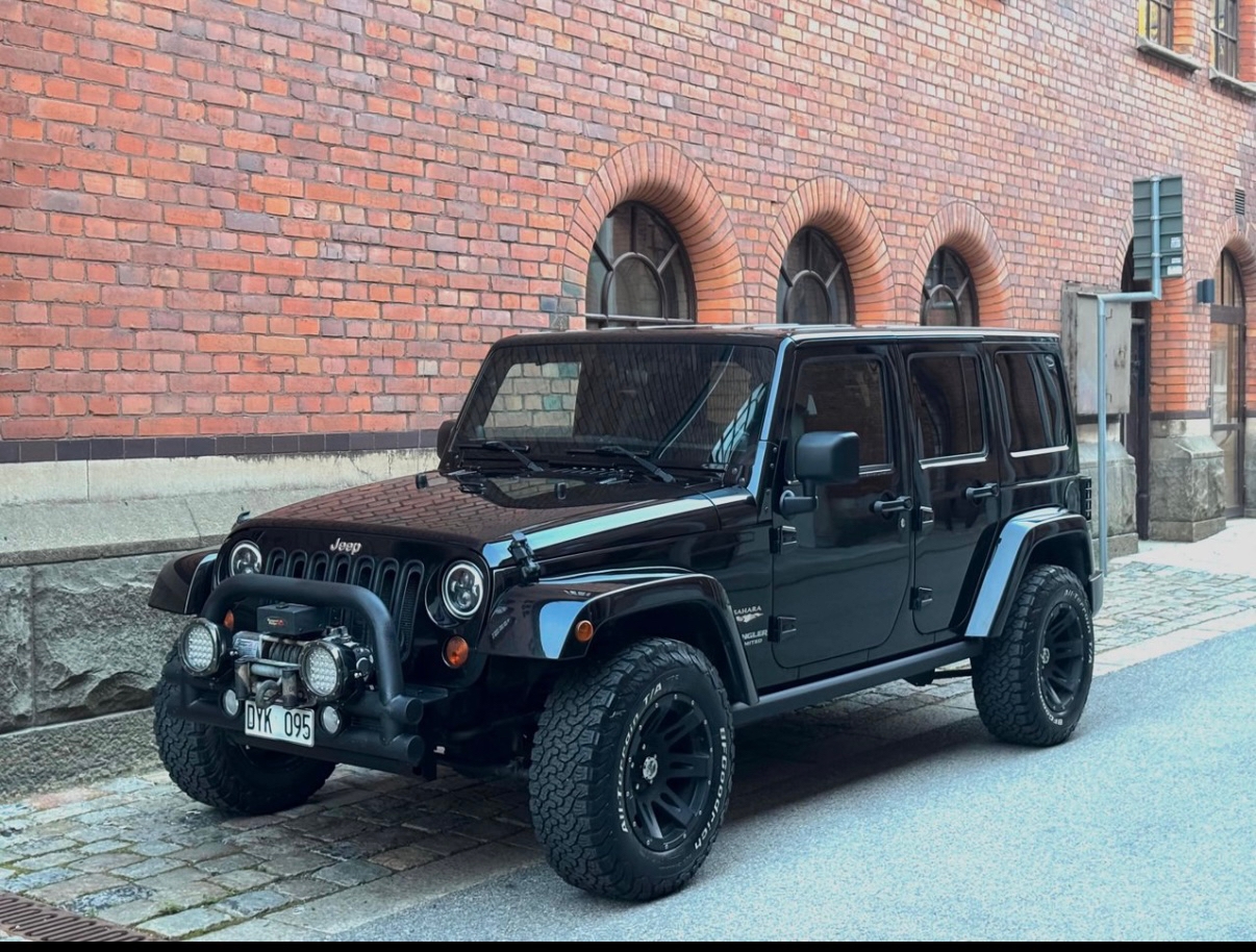 Jeep Wrangler 2011, photo 6/7