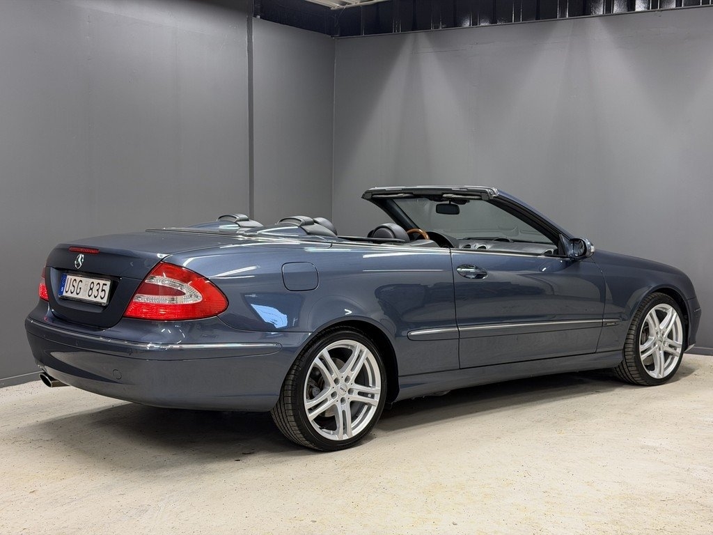 Mercedes-Benz CLK 2003, photo 4/10