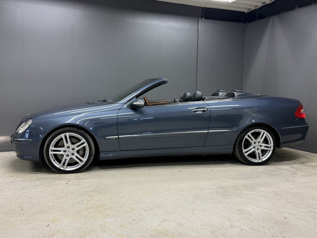 Mercedes-Benz CLK 2003, photo 3/10