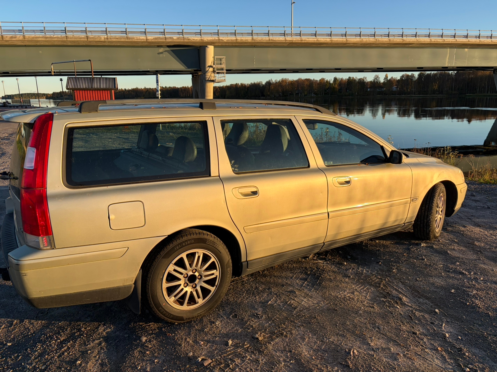Volvo V70 2.4D Manuell 2006, bild 3/8