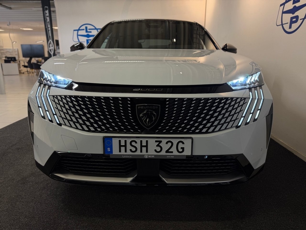 Peugeot e-3008 GT 2026, bild 6/10