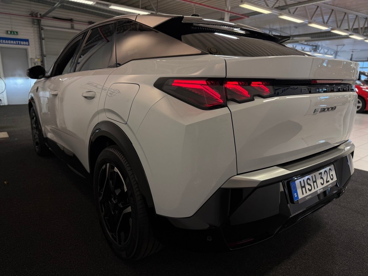 Peugeot e-3008 GT 2026, bild 5/10