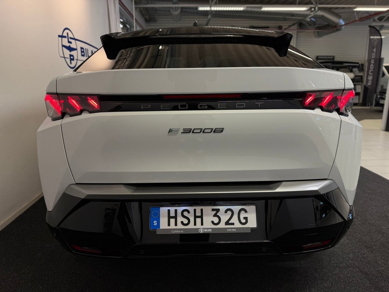 Peugeot e-3008 GT 2026, bild 4/10