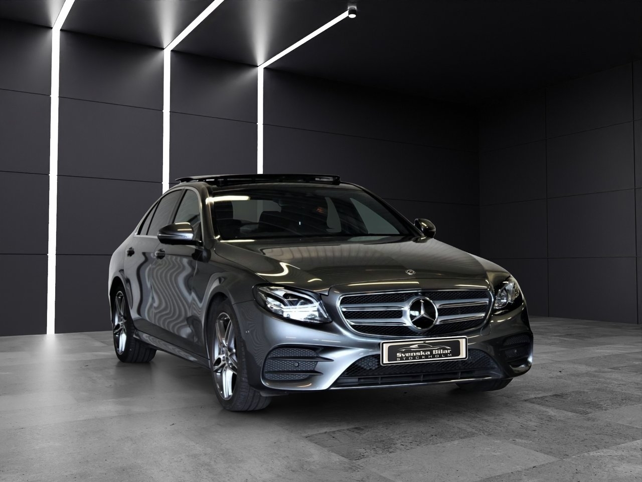Mercedes-Benz E 2018, bild 2/10