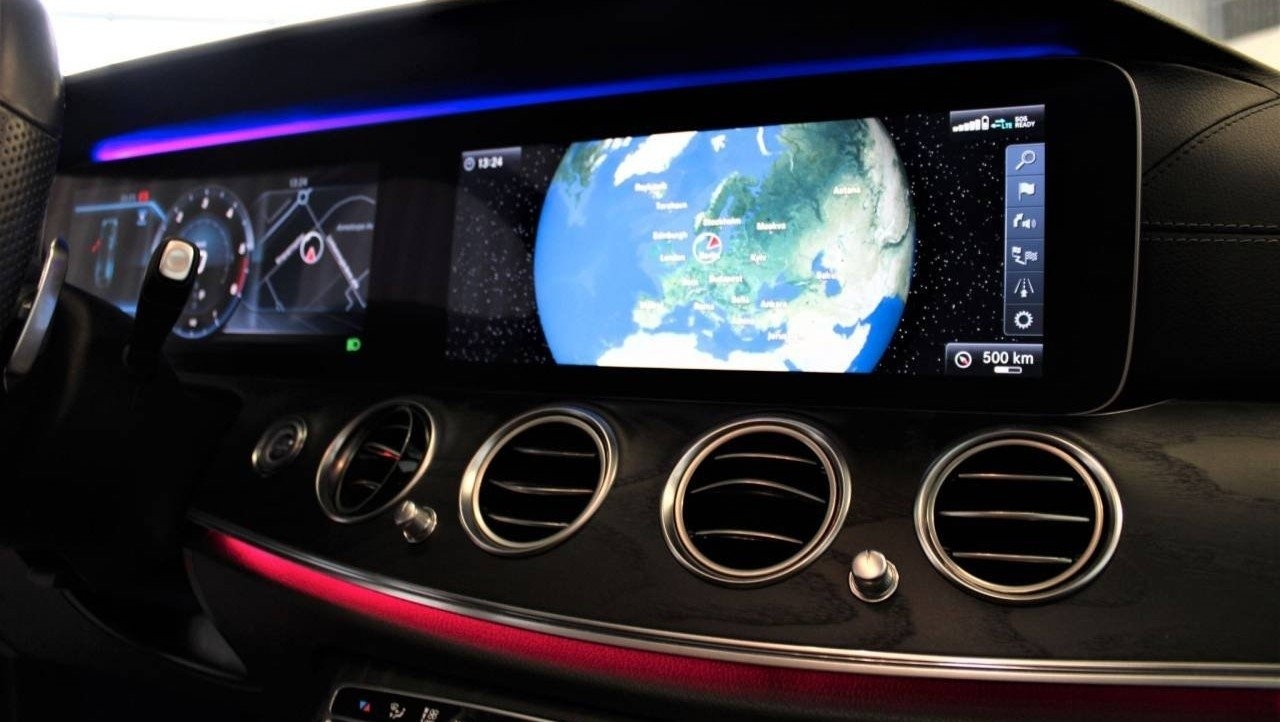 Mercedes-Benz E 2018, bild 6/10