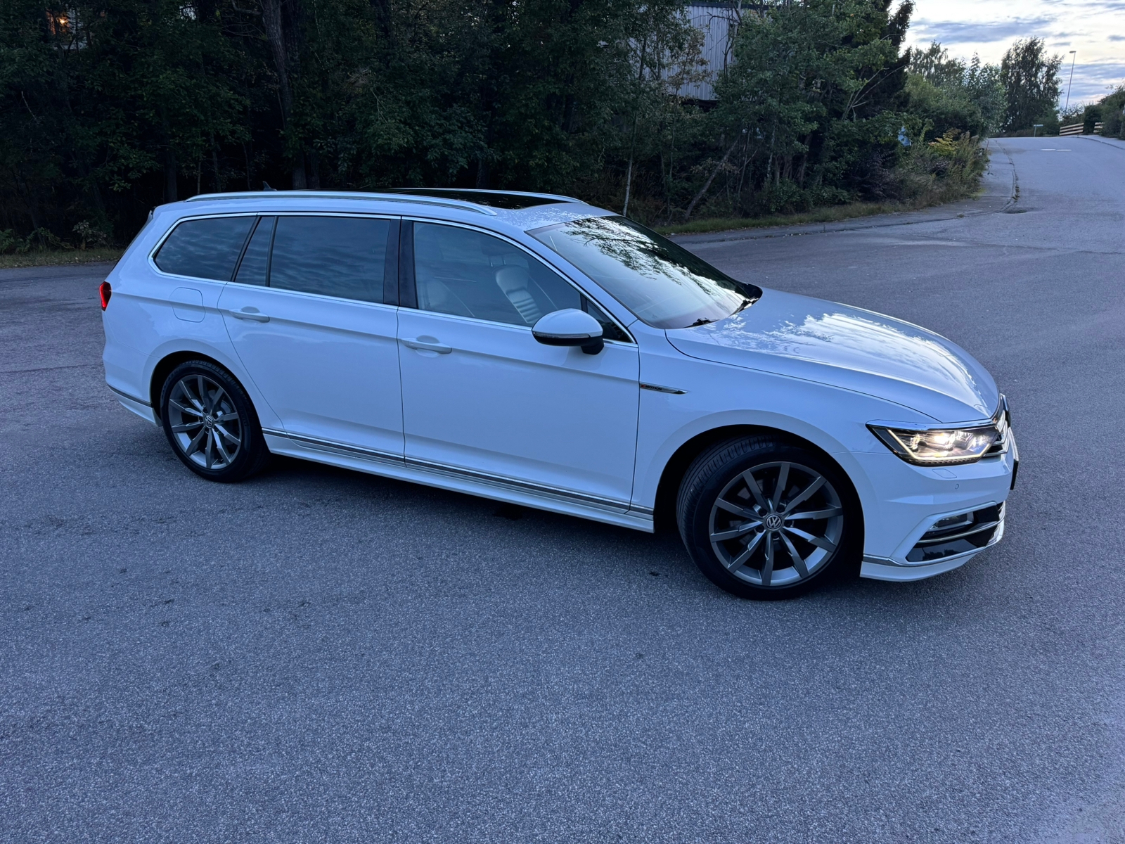 Volkswagen Passat 2018, kuva 5/10