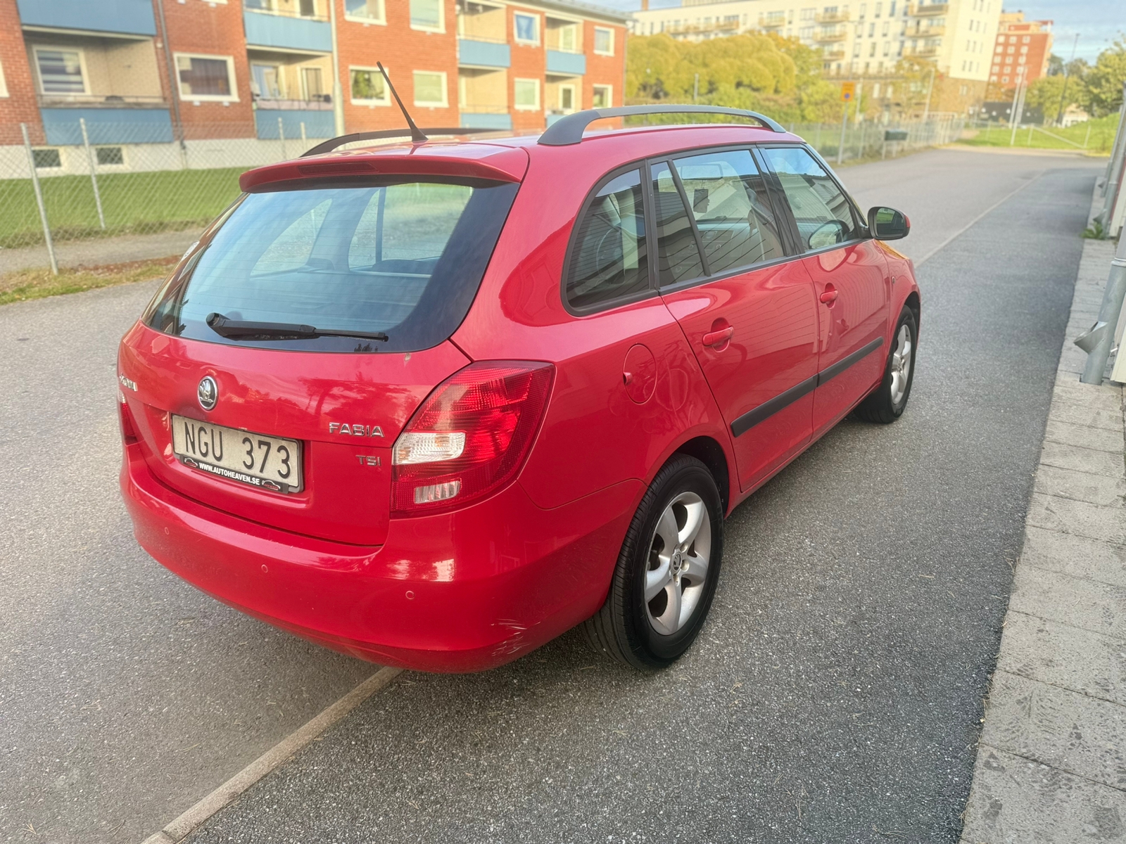 Skoda Fabia Kombi 1.2 TSI Manuell 2013, bild 4/7