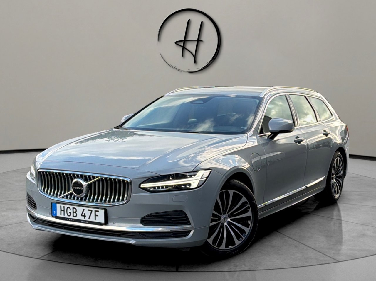 Volvo V90