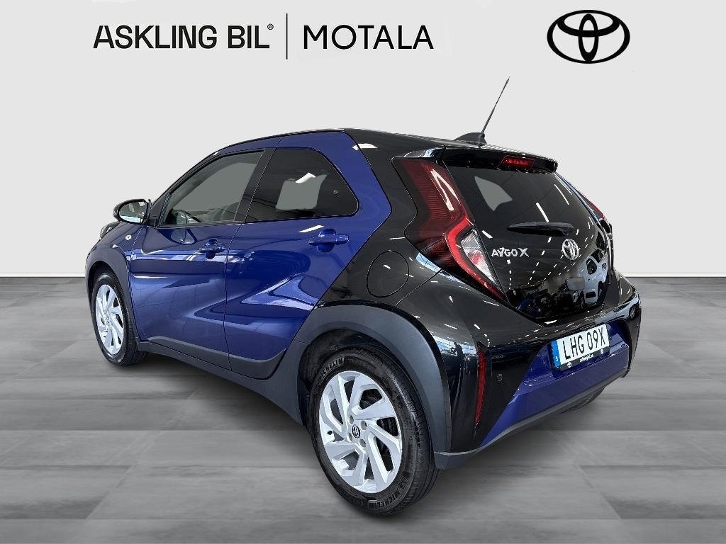 Toyota Aygo X 1.0 VVT-i CVT Pulse Euro 6 2022, bild 3/10