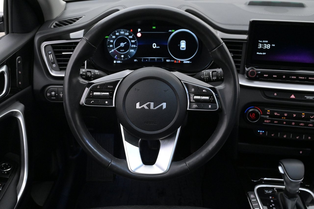 Kia Ceed SW Plug-in Advance Plus Läder 2024, photo 7/10