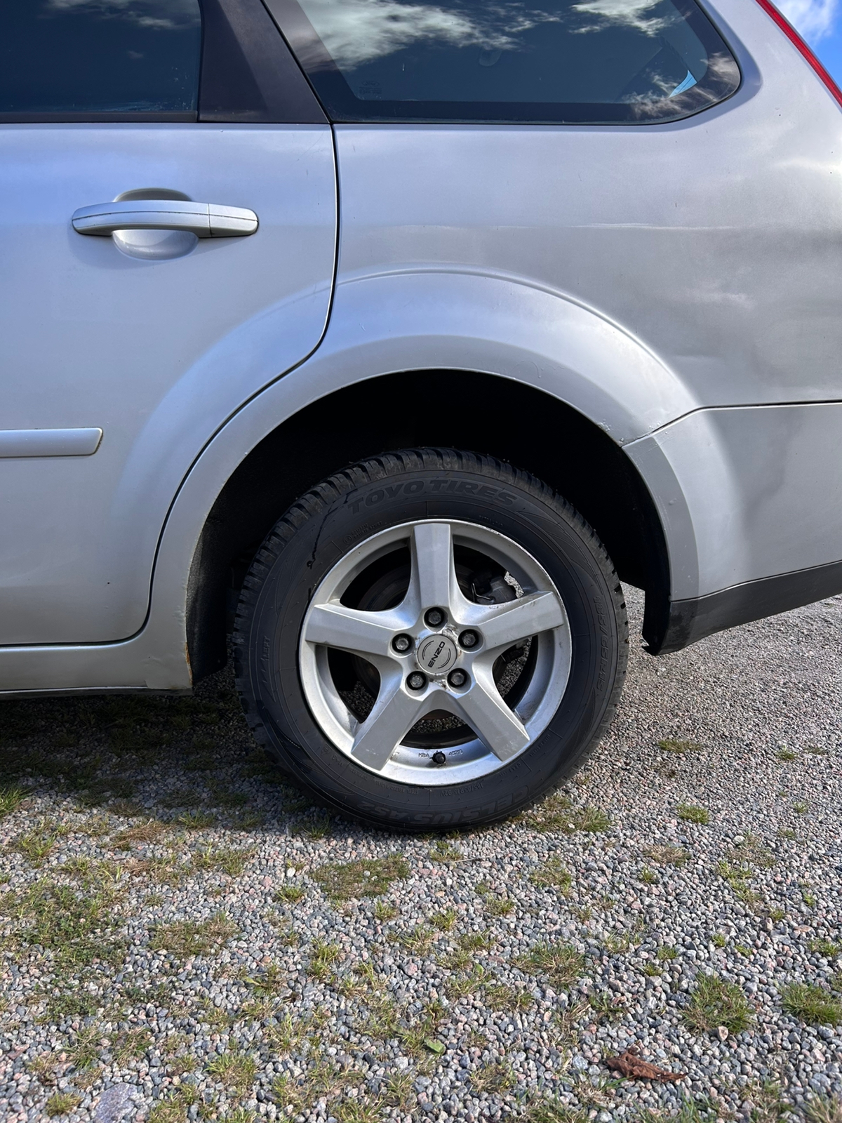 Ford Focus 1.8 2008, bild 2/10