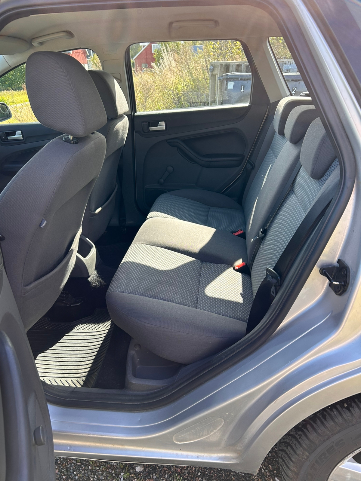 Ford Focus 1.8 2008, bild 6/10