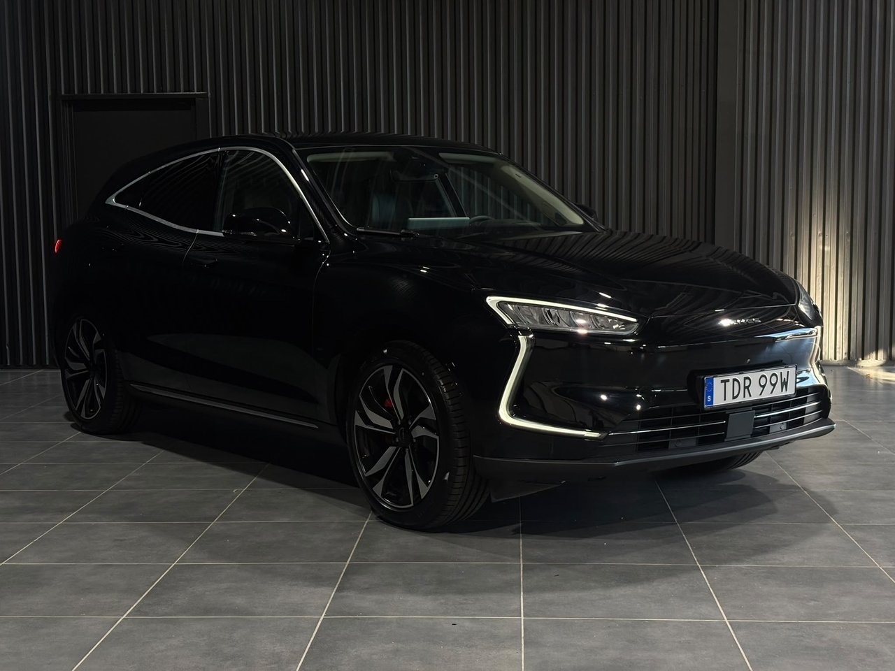 Seres 5 80 kWh AWD 2023, bild 3/10
