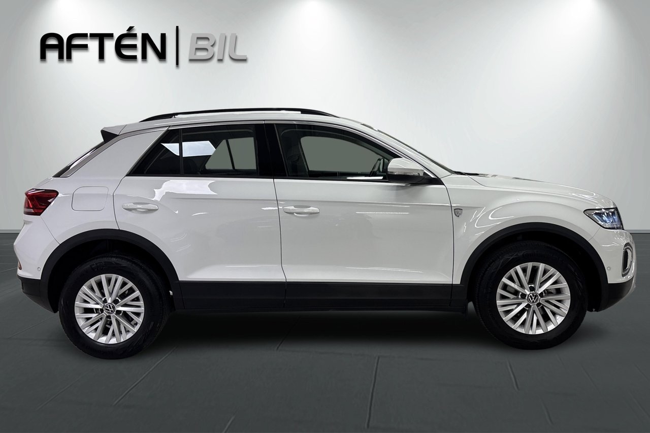 Volkswagen T-Roc 1.0 TSI 2023, bild 6/10