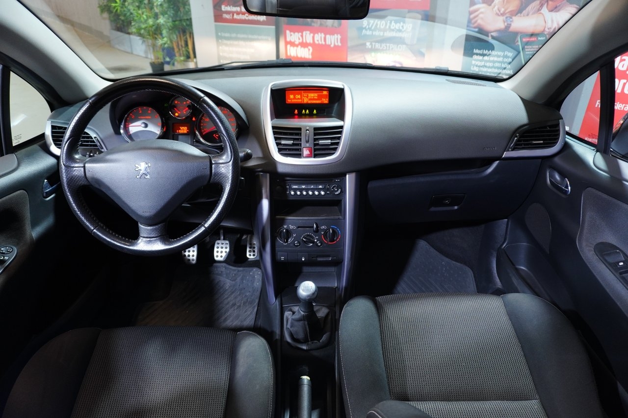 Peugeot 207 2007, bild 7/10