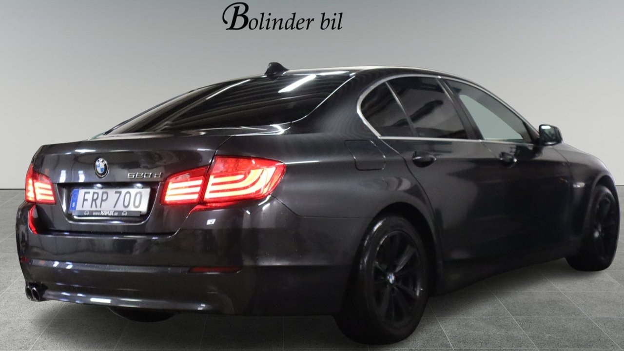 BMW 520 2013, bild 6/10