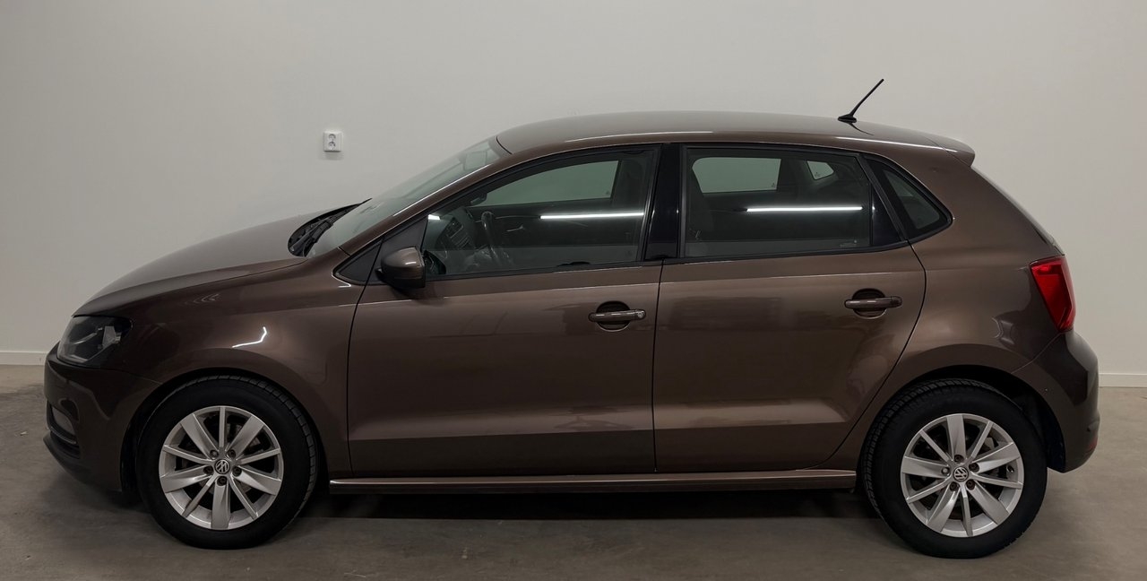 Volkswagen Polo 2015, bild 2/10