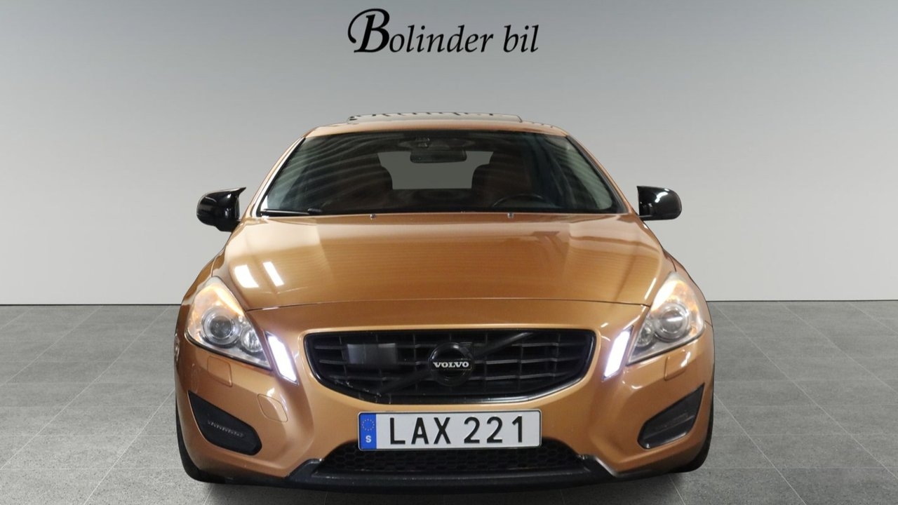 Volvo S60 2011, kuva 2/10