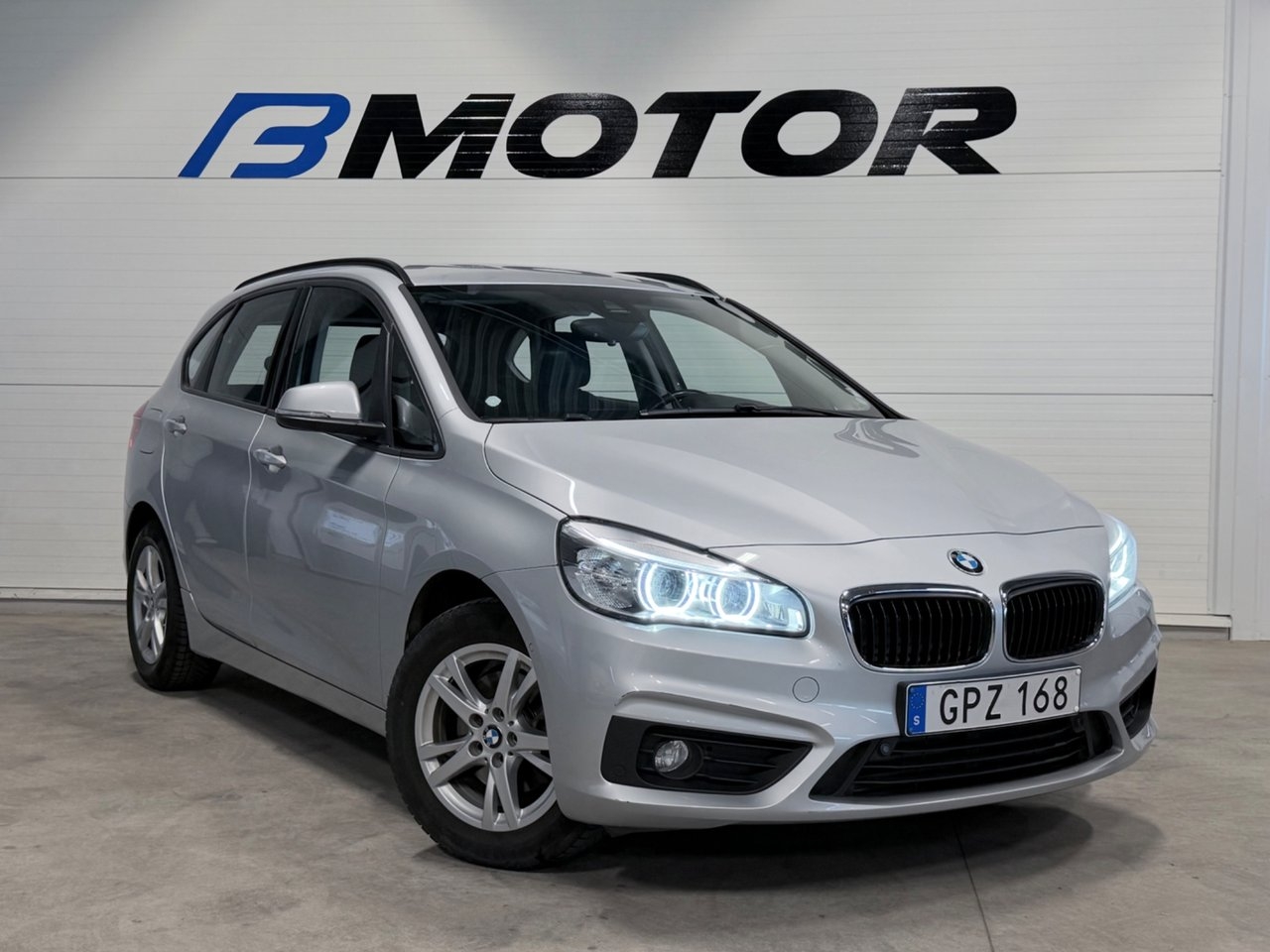 BMW 218 i Active Tourer Advantage Drag 2017, kuva 3/10