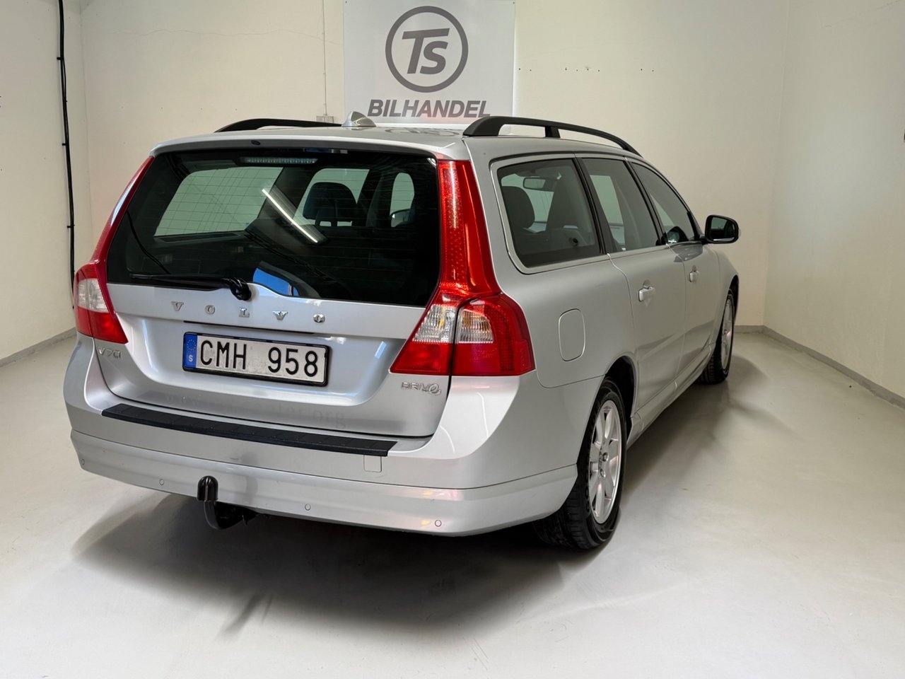 Volvo V70 1.6D 109HK, Momentum, Dragkrok 2011, bild 7/10