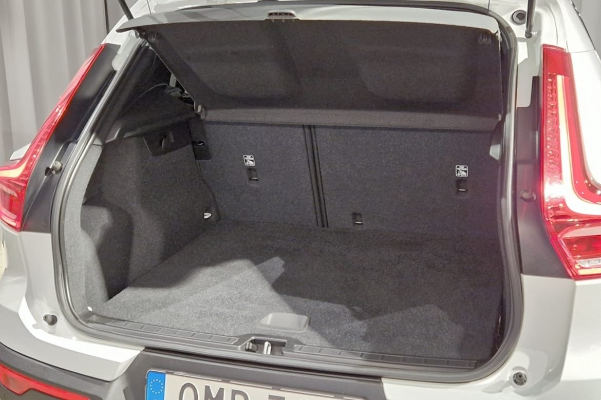Volvo XC40 2020, bild 6/10