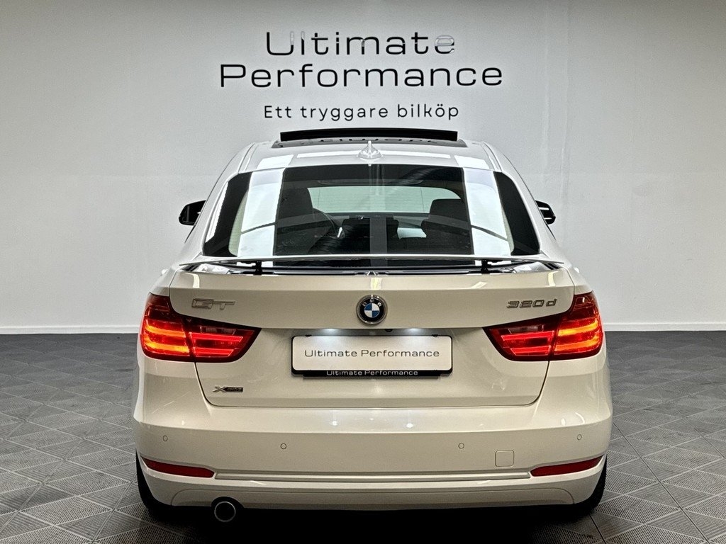 BMW 320 2014, bild 7/10