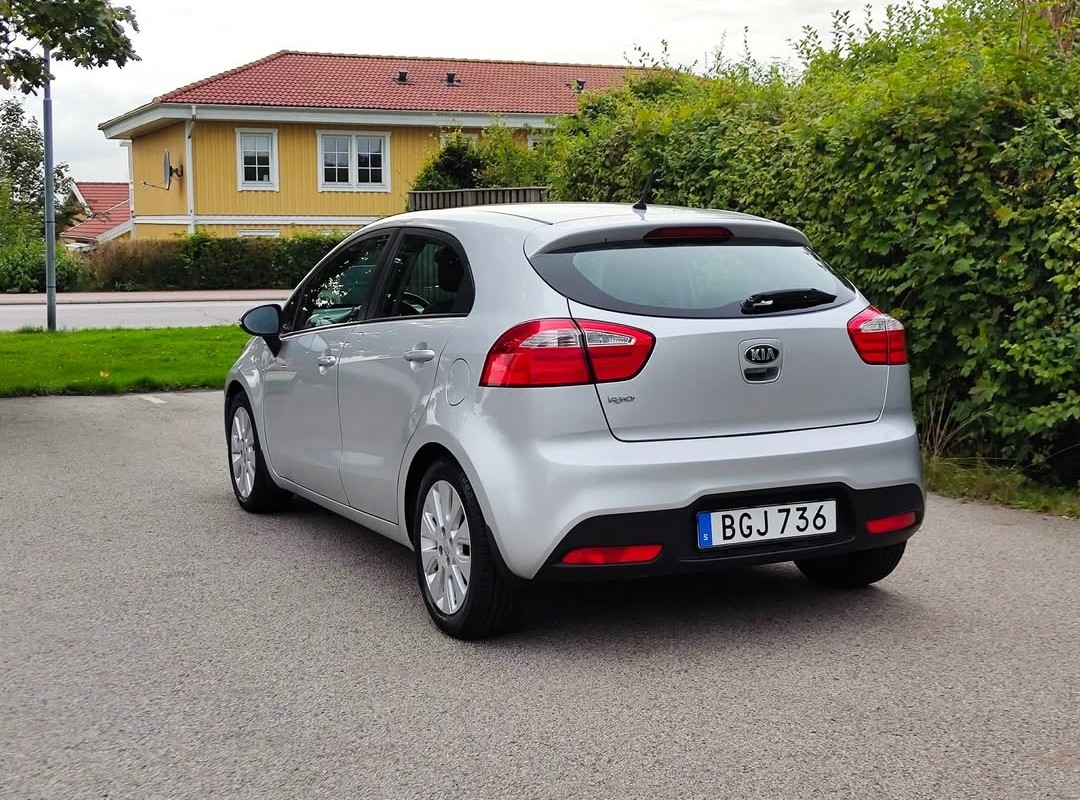 Kia Rio 5-dörrar 1.4 CVVT Automatisk 2014, bild 4/7